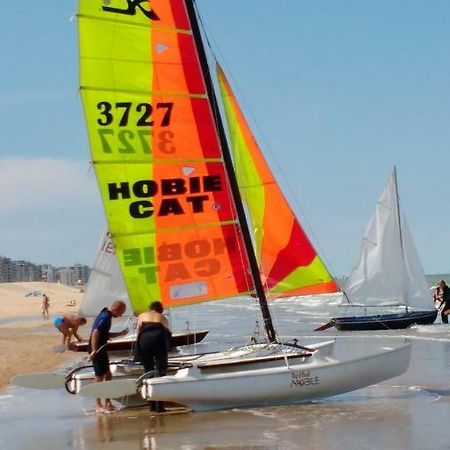 Malibu Beach Koksijde Esterno foto