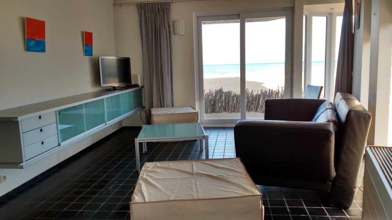 Malibu Beach Koksijde Esterno foto